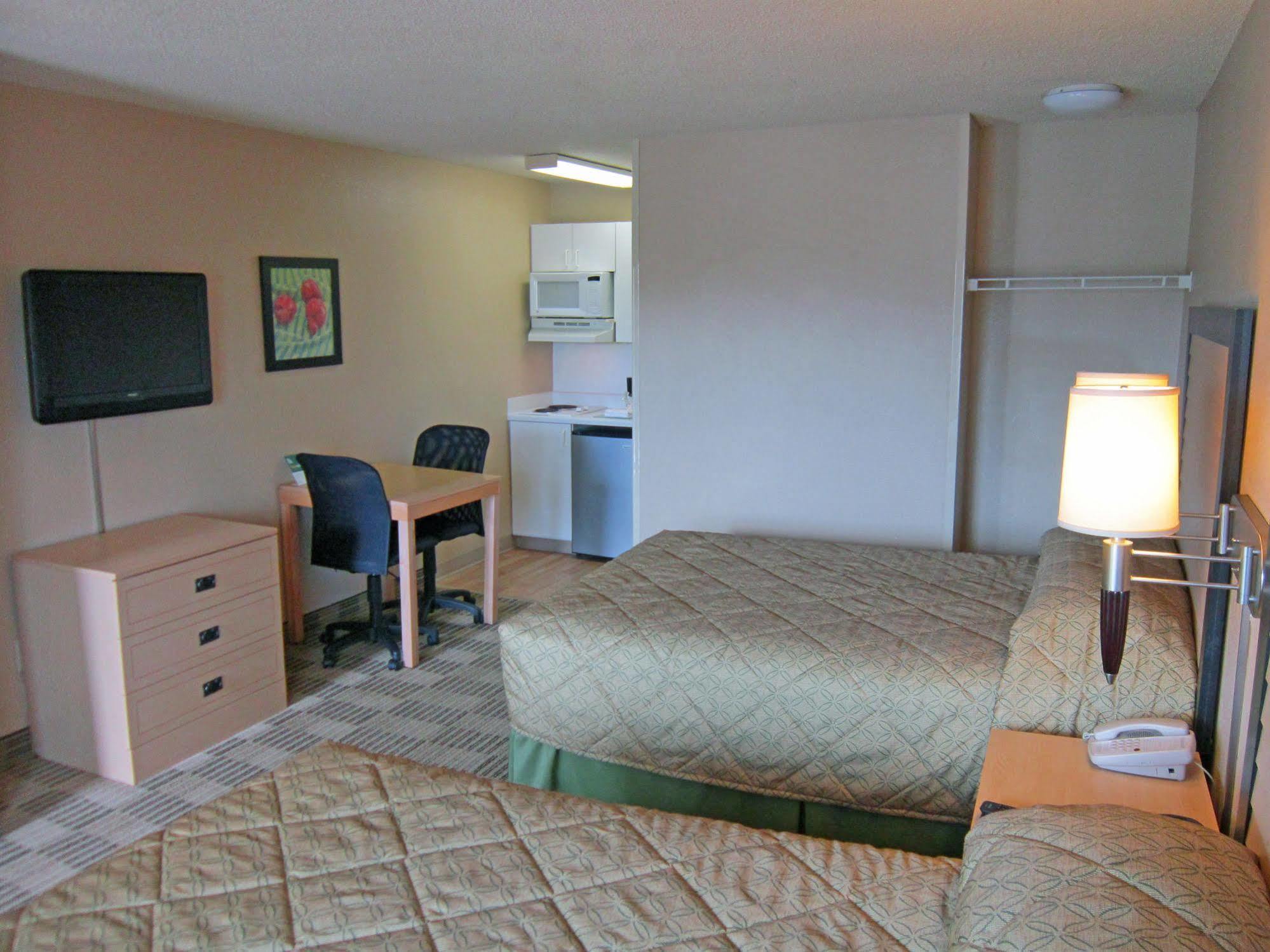 Hometowne Studios By Red Roof Orlando - Ucf Area Alafaya Extérieur photo